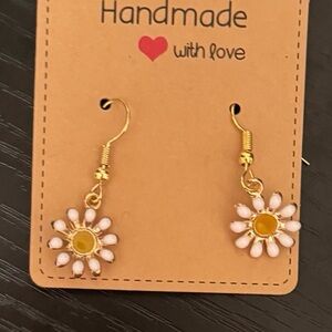 Gold and White Daisy Earrings